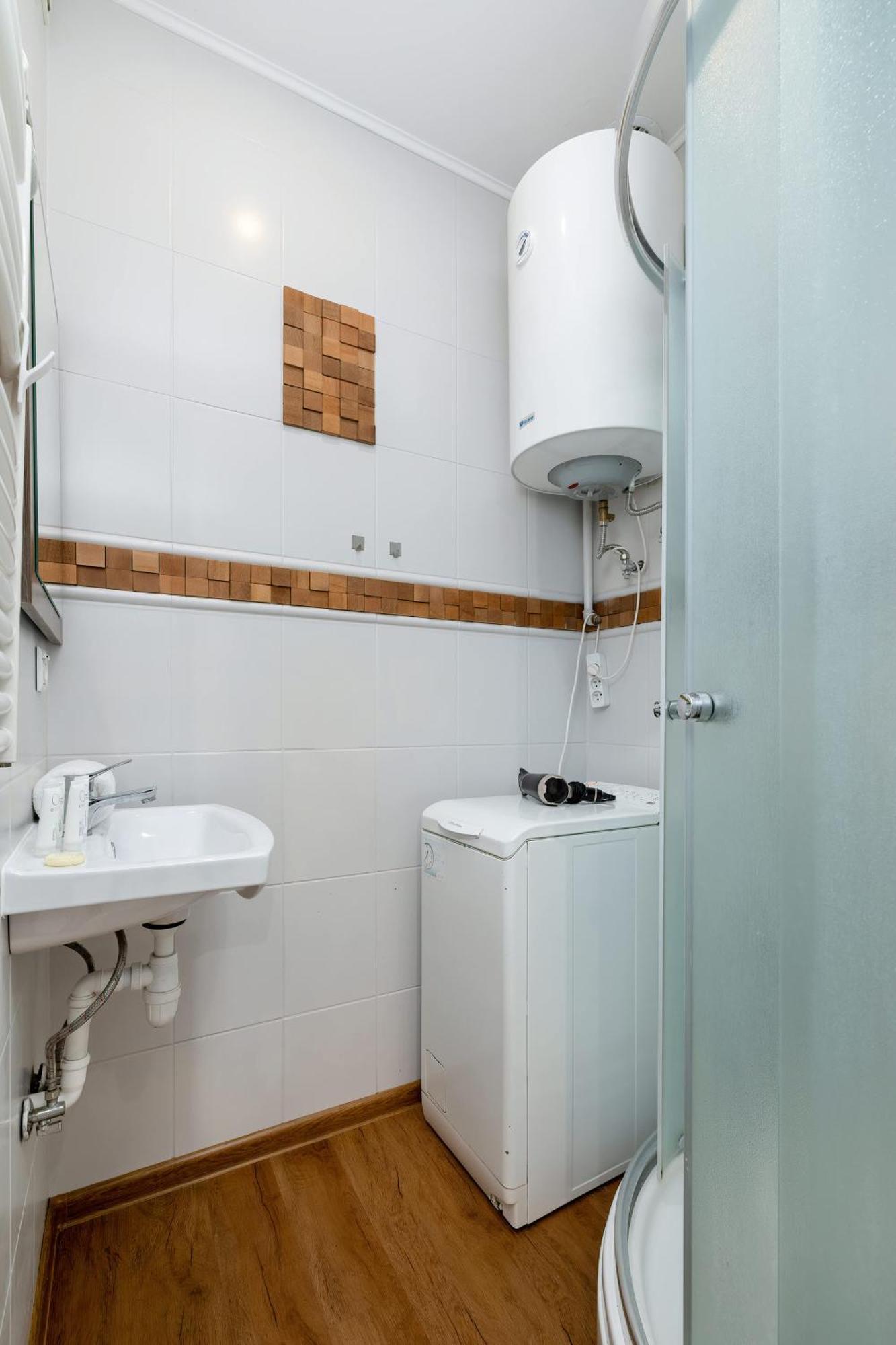 Bright Near Old Town And Wawel By Renters Apartament