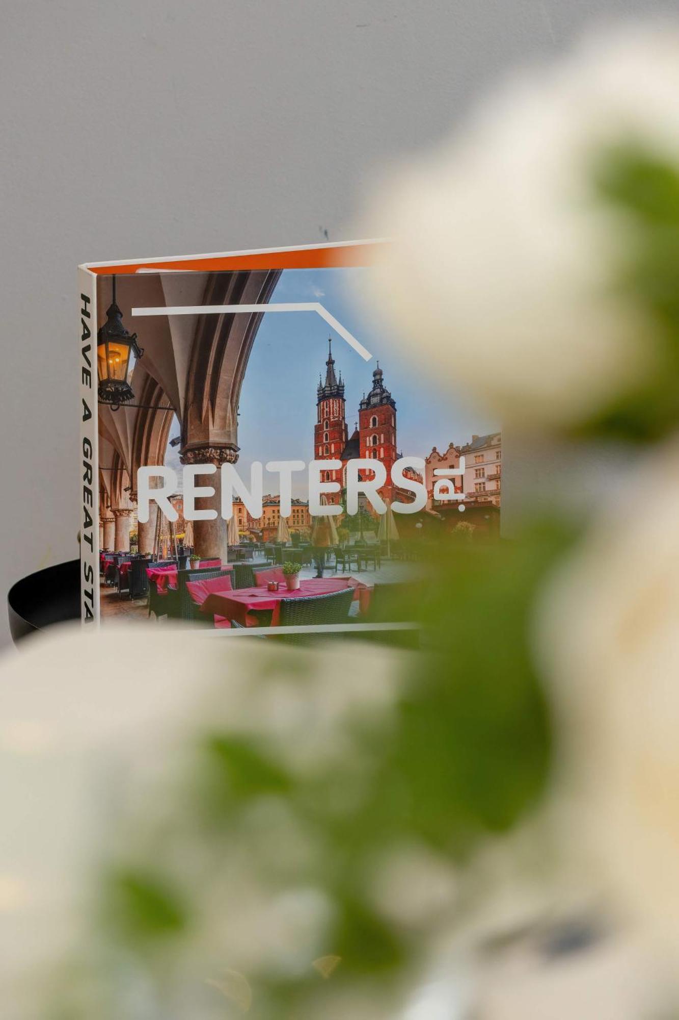 Bright Near Old Town And Wawel By Renters Apartament *