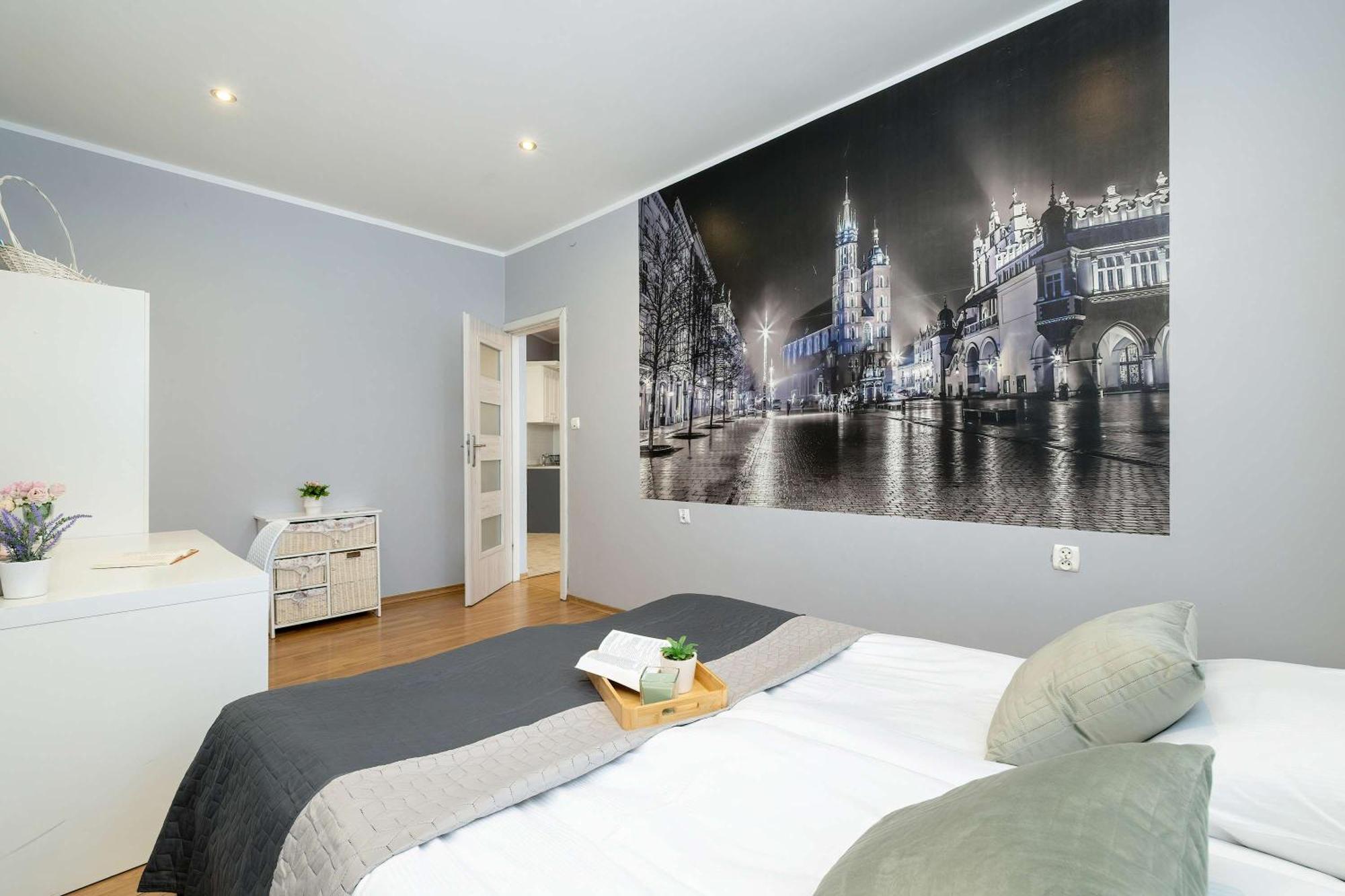 Apartament Bright Near Old Town And Wawel By Renters